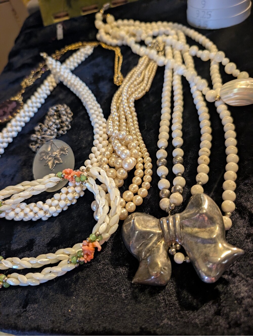 Vintage Style Women's Pearl and Beaded Necklaces Collection